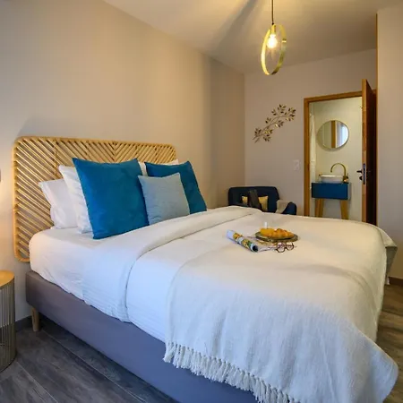 Le Loft ~ Garage ~ Centre-ville ~ Bien D'exception Apartment *