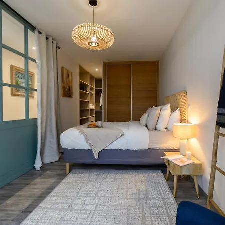 Le Loft ~ Garage ~ Centre-ville ~ Bien D'exception * Bordeaux
