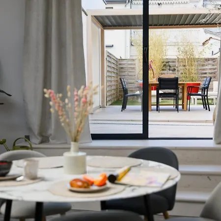 Le Loft ~ Garage ~ Centre-ville ~ Bien D'exception Daire
