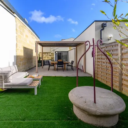 Le Loft ~ Garage ~ Centre-ville ~ Bien D'exception Daire *
